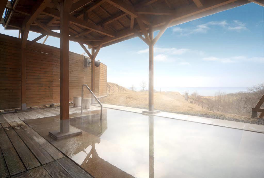 Hotel Izumi Сираои Экстерьер фото